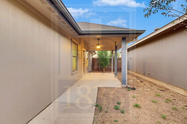 Building Photo - 4622 Credo Lane