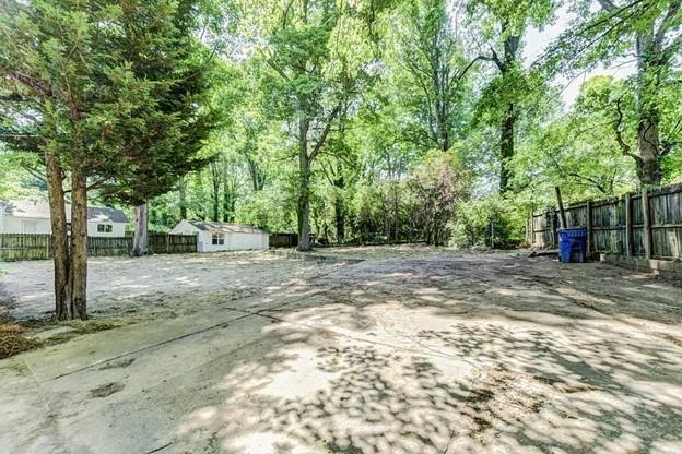 Building Photo - 1472 Norman Berry Dr
