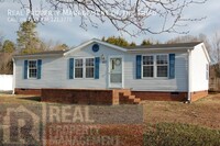 Building Photo - *Davidson County* 3 Bedroom 2 Bathroom Ran...