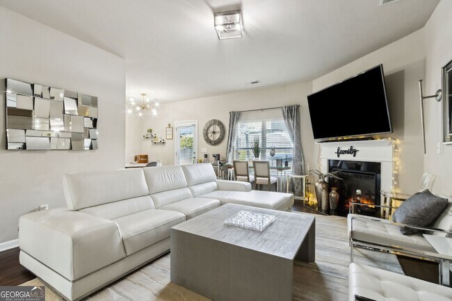 Building Photo - 151 Humphry Ct