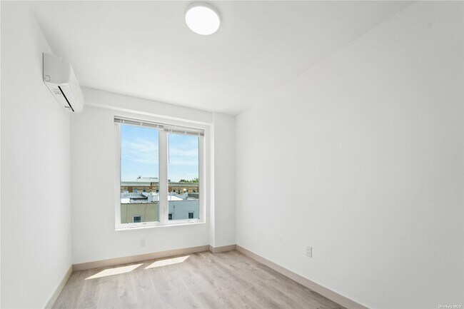 Building Photo - 28-57-57 45th St