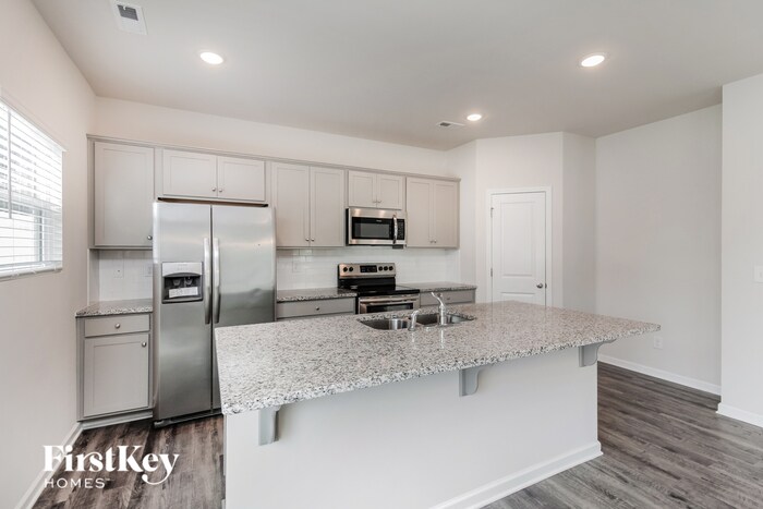 Building Photo - 7305 Brawley Wood Ct
