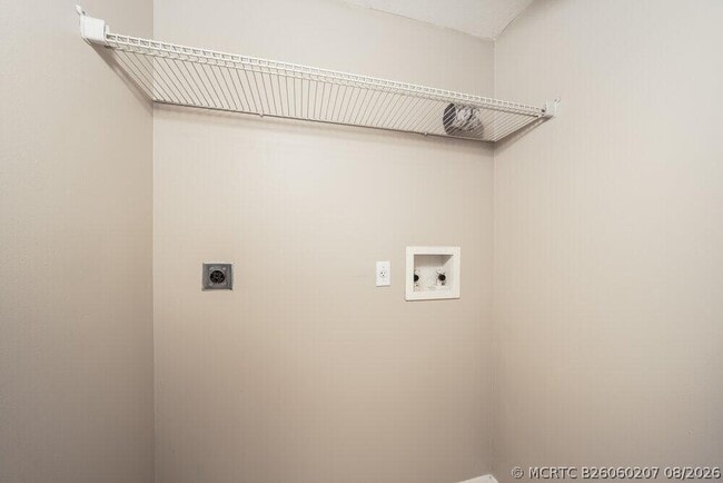Building Photo - 424 Rainbow Springs Terrace