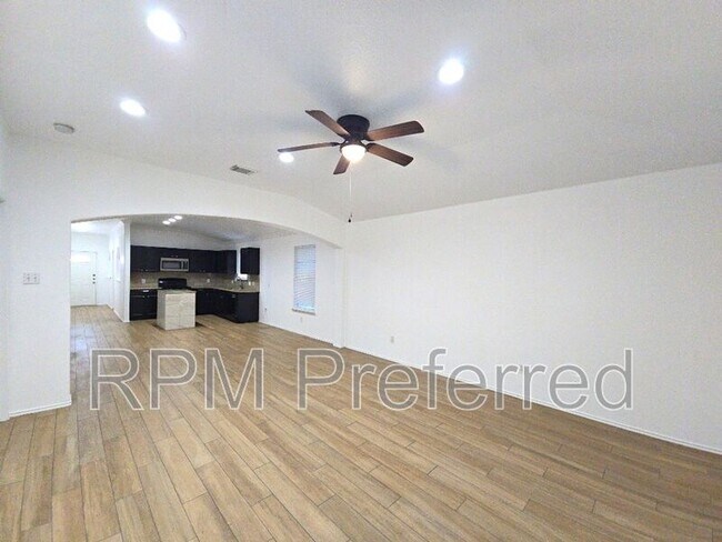 Building Photo - 8111 Sanford St