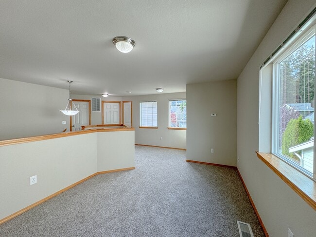 Building Photo - 26826 224th Ave SE