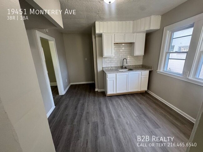Building Photo - 19451 Monterey Ave