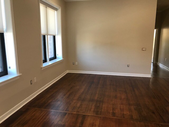 Building Photo - 205 N Williams St