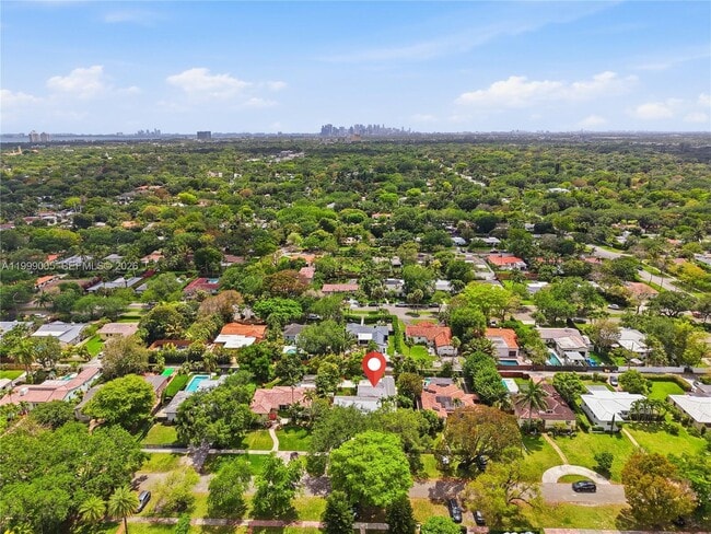 Building Photo - 86 NE 110th St