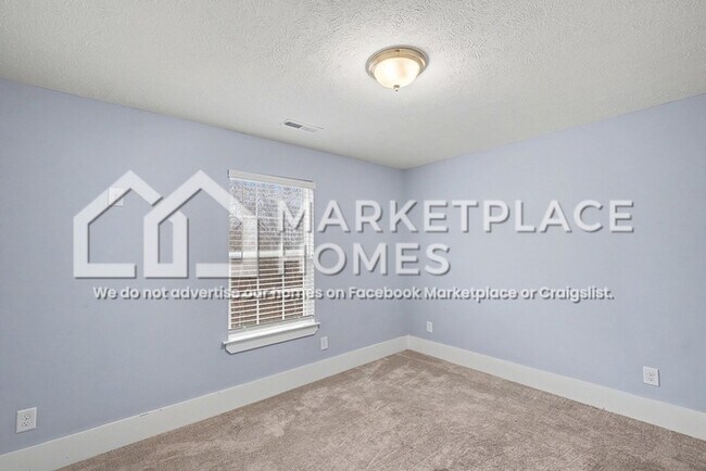 Building Photo - 2437/106 Bell St