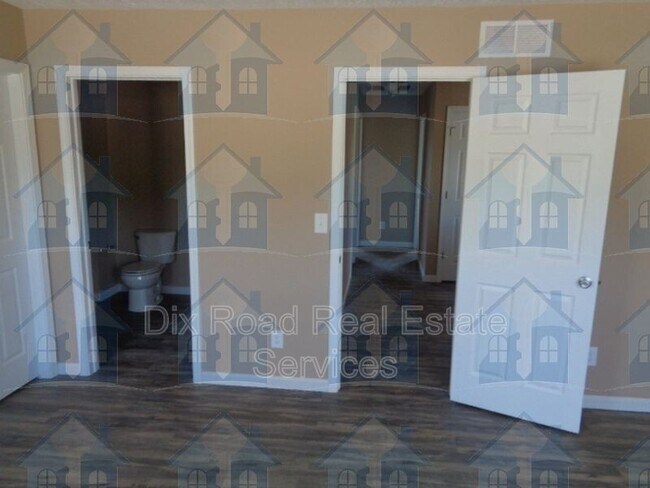 Building Photo - 232 Timber Hill Dr