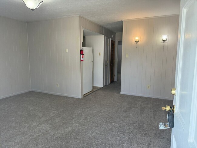 Building Photo - 578 Culpepper Dr