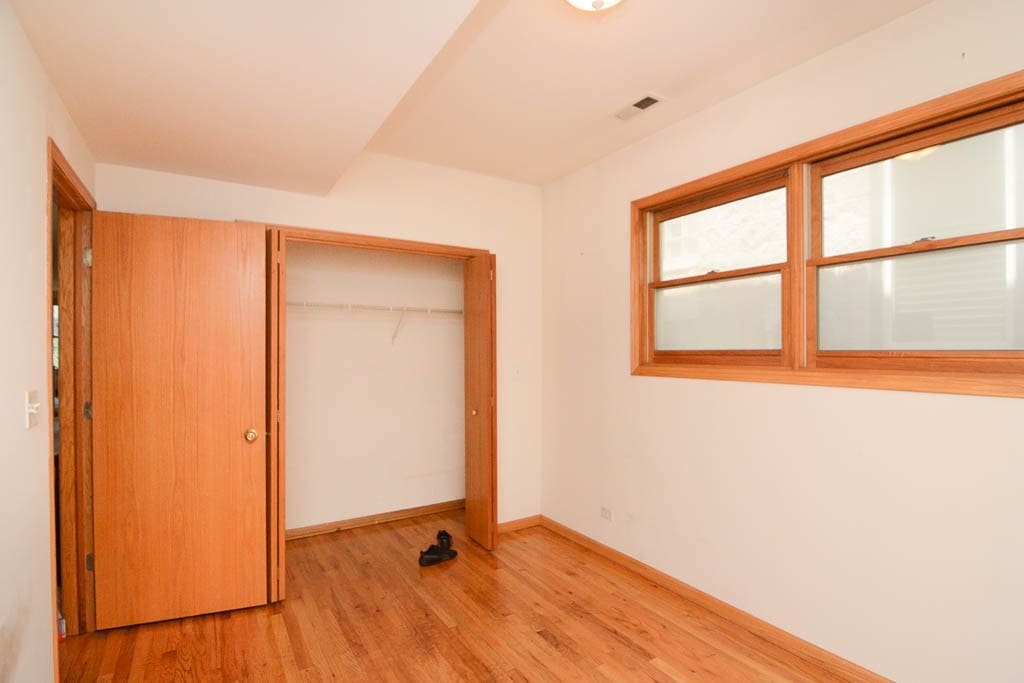 Building Photo - 819 N Wood St