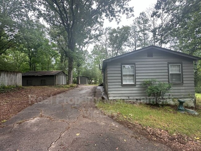 Building Photo - 2234 Floyd Bradford Rd