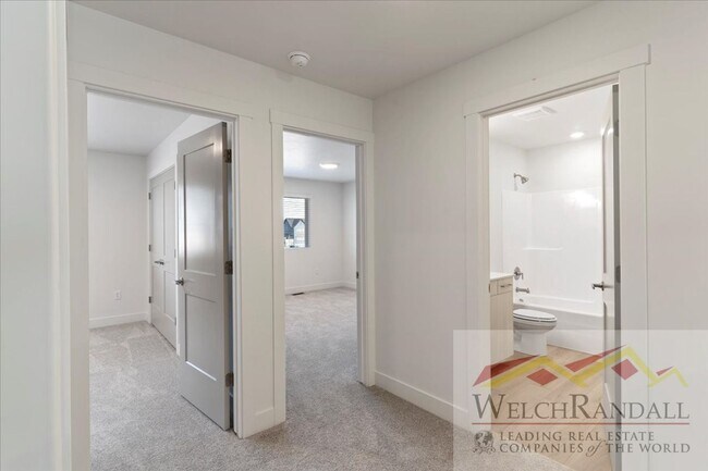 Building Photo - Brand New Townhome for Rent in West Haven
