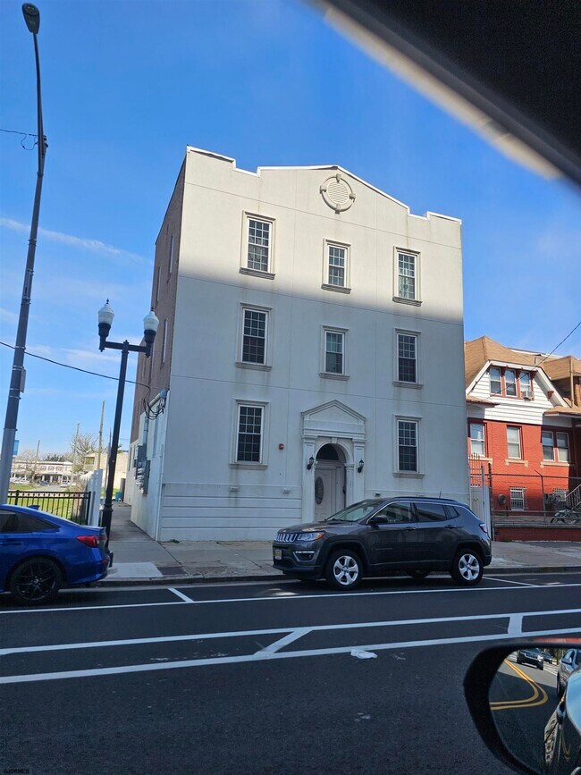 Primary Photo - 307 Atlantic Ave