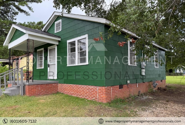 Building Photo - 1314 Alamo St