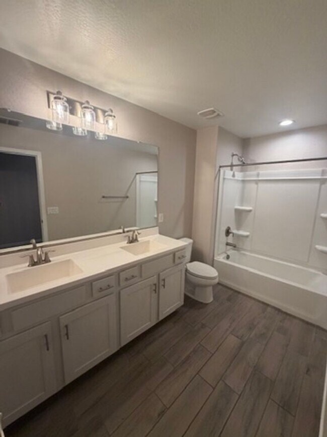 Building Photo - Newer home in Tempe!! 3 bedrooms & 2.5 baths with 2-car garage. Loaded with upgrades!