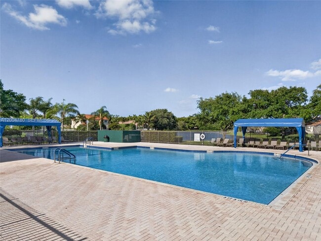 Building Photo - 875 Savannah Falls Dr