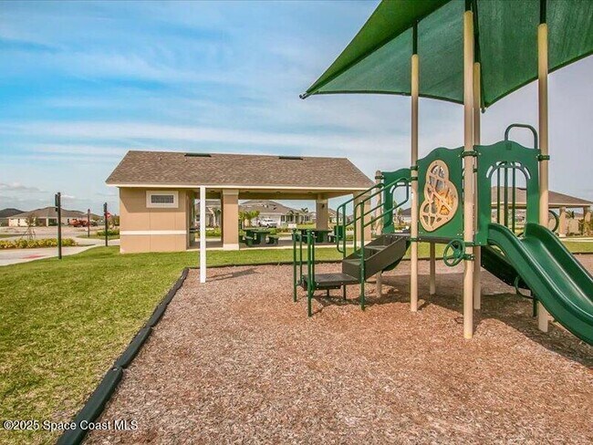 Building Photo - 7921 Mocan Ct