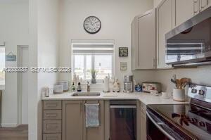 Building Photo - 10877 Overseas Hwy