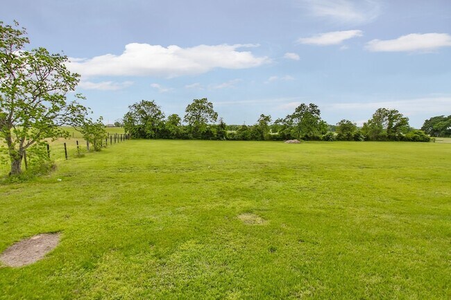 Building Photo - 23910 FM 362