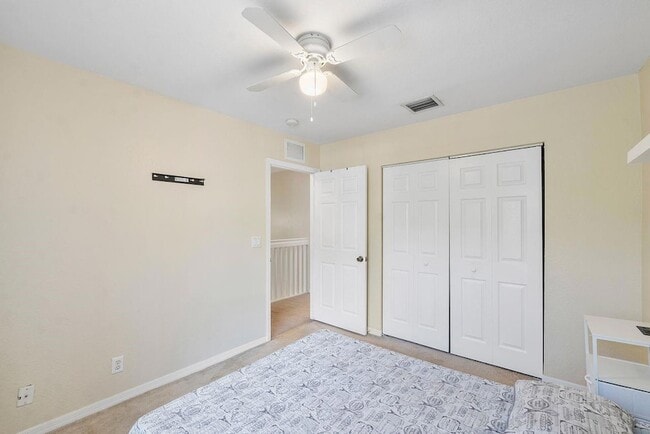 Building Photo - 9090 NW 40th Pl