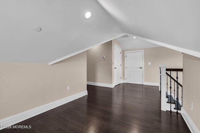 Building Photo - 58 Seaview Ave