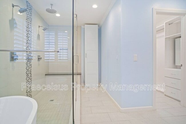 Building Photo - 1710 Ravenrock Ct