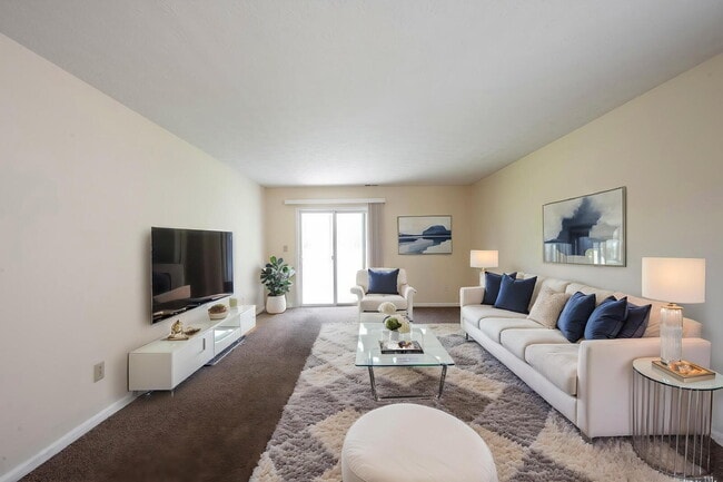 Building Photo - "Charming 3-Bed, 2-Bath Home in Indianapolis – Cozy 1196 Sq Ft Haven Awaits!"