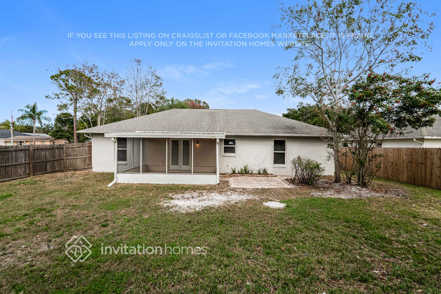 Building Photo - 3104 Pine Tree Dr