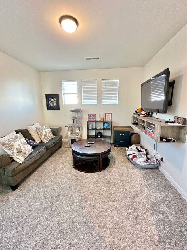 Building Photo - 5684 S Adobe Sun Dr
