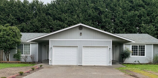 Building Photo - 9709 11th Ave Ct E