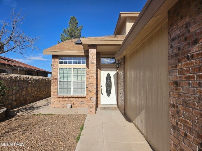 Building Photo - 1657 St Vitus Pl