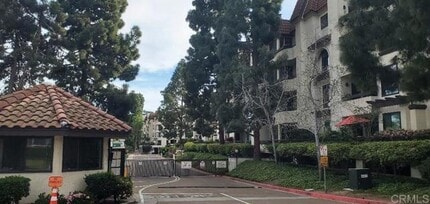 Building Photo - 5845 Friars Rd