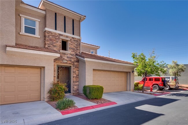 Building Photo - 10809 Garden Mist Dr