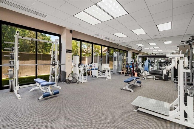 Building Photo - 2660 Peachtree Rd