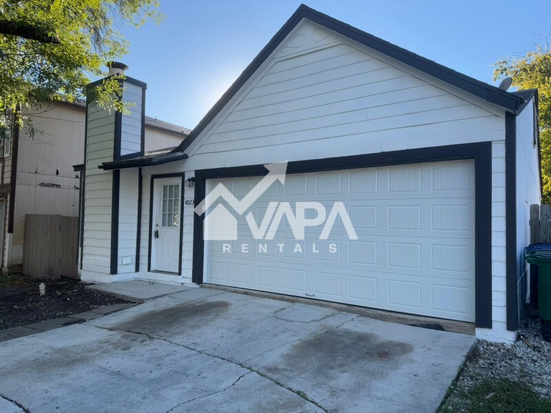Building Photo - 4023 Sunrise Creek Dr