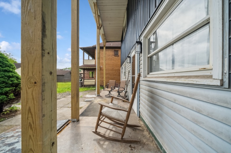 Building Photo - 75 Sycamore St