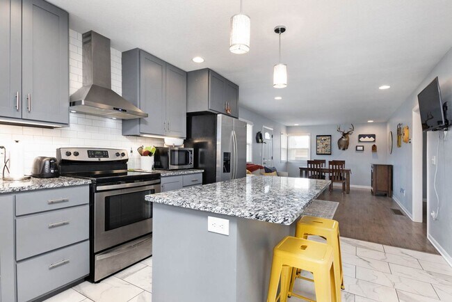 Building Photo - Quality Home Management
