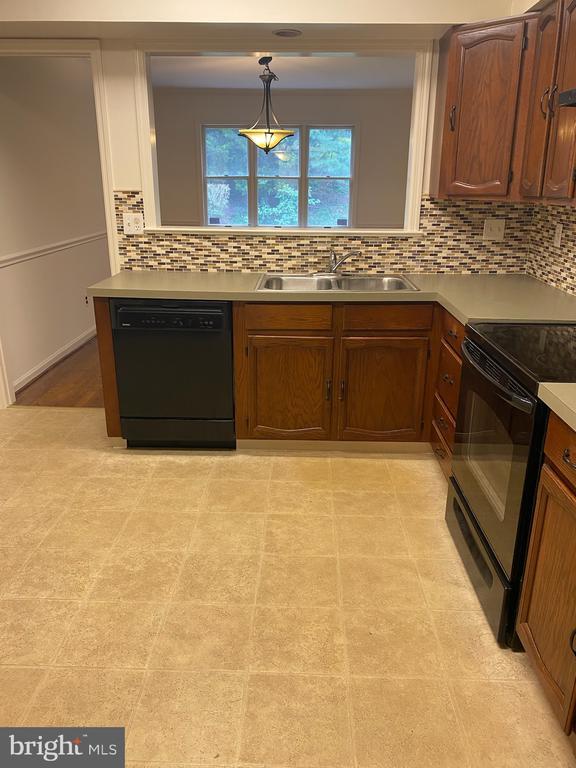 Building Photo - 4859 Plum Run Ct