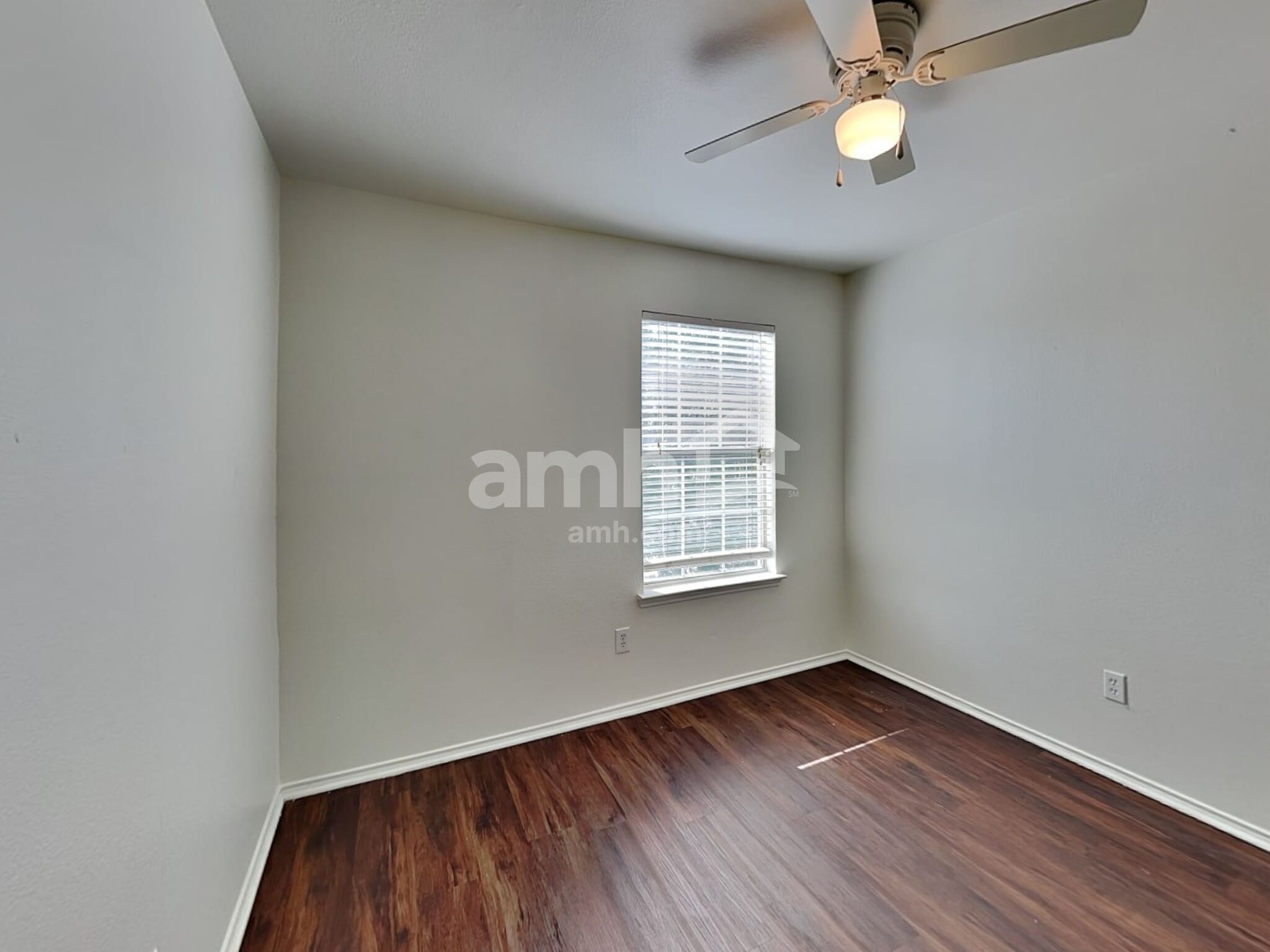 Building Photo - 11829 Cottontail Dr