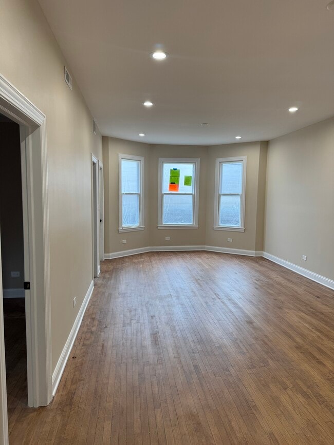 Building Photo - 5335 W 23rd Pl