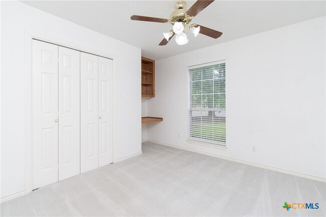 Building Photo - 524 Neches St