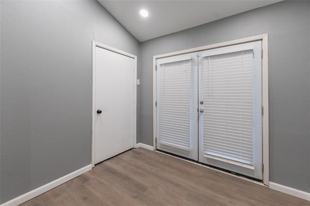 Building Photo - 727 Sceptre Cir