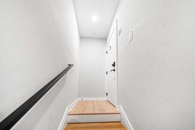 Building Photo - 1725 N 25th St