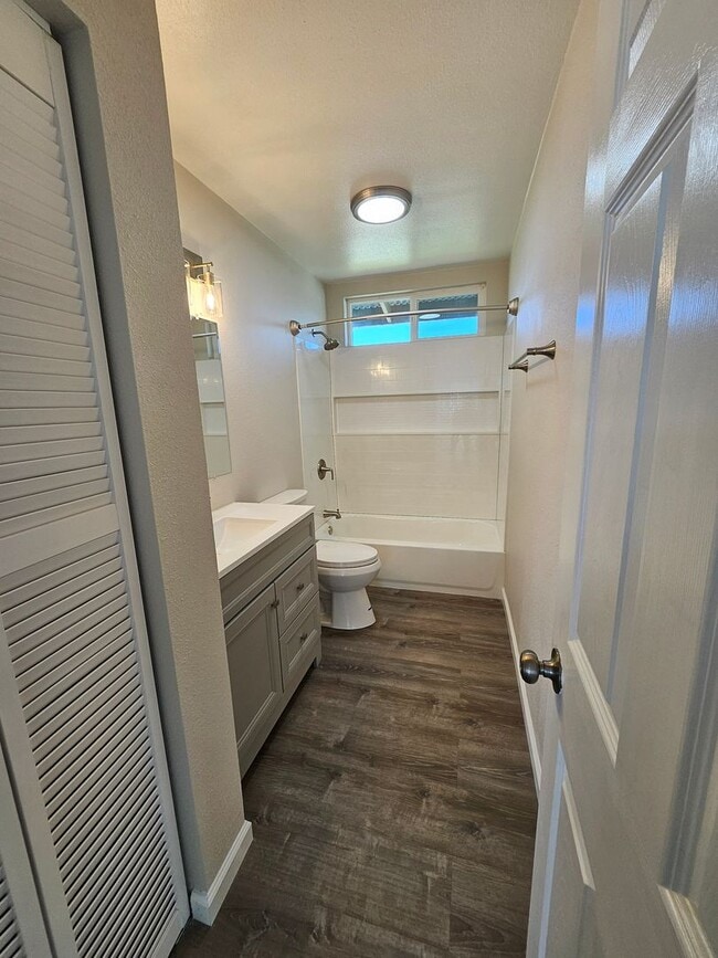 Building Photo - Beautiful 2 bedroom 1 bath home in Waimeaa