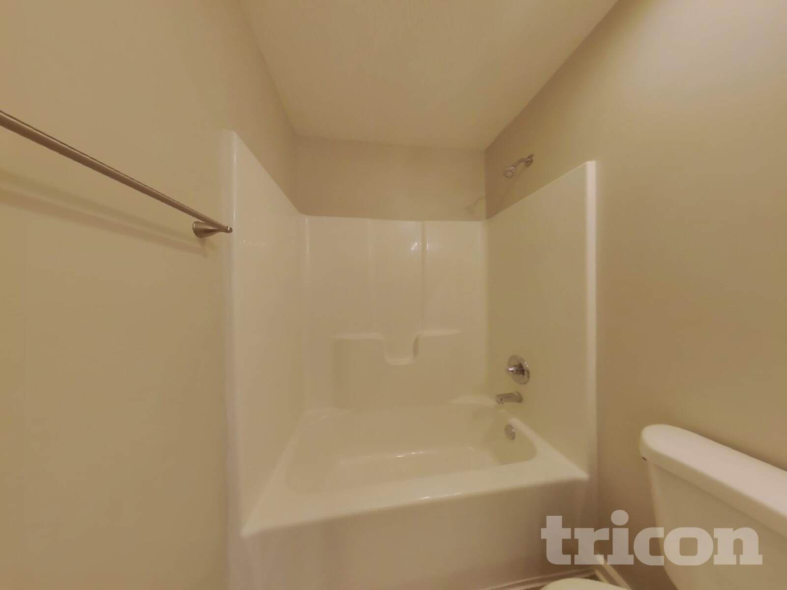 Building Photo - 6353 Avacado Dr