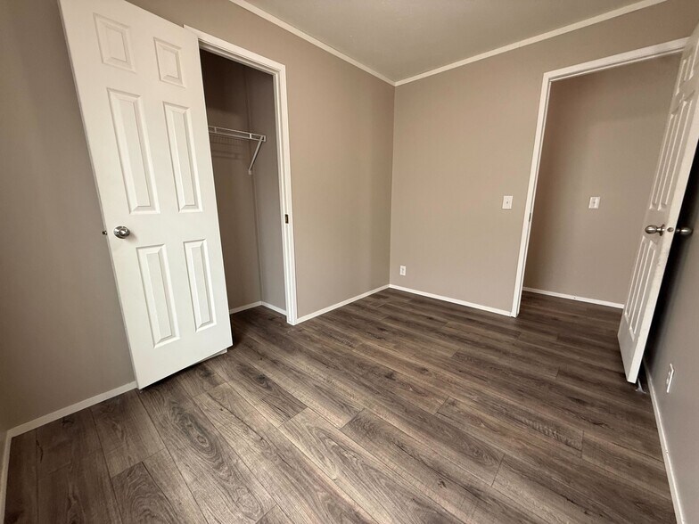 Building Photo - 11785 Cascade Cir