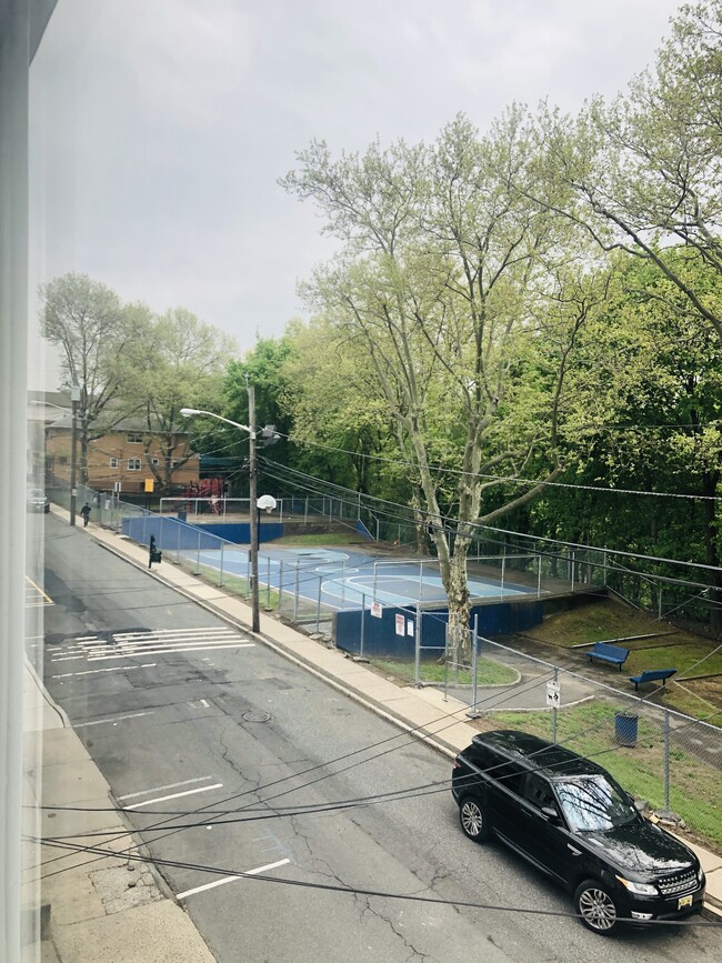 Basketball Court and Playground right cross the street. Nice neighborhood. - 1302 50th St