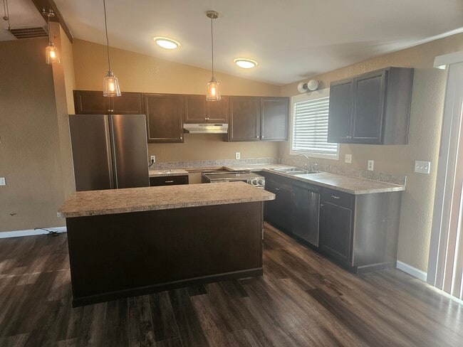 Building Photo - 3034 Jackson Hwy